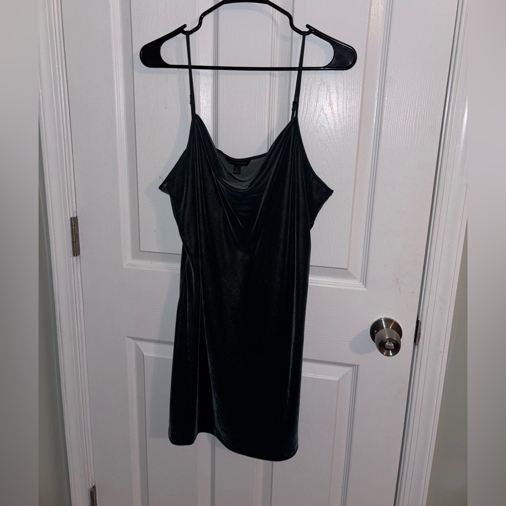 Banana Republic Elegant Velvet Emerald Green Mini Dress!!